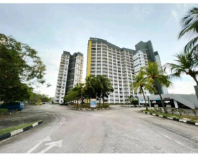HOLIDAY APARTMENT AT BAY VIEW VILLAS